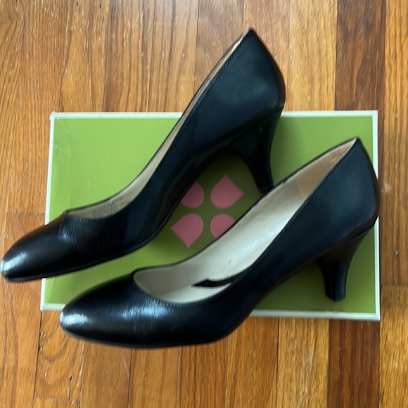 Black Heels Size 10W *** ALL OFFERS CONSIDERED*** - Picture 5 of 12
